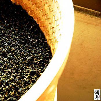 【講茶】 濃焙火香-青心烏龍 武湯(150g)